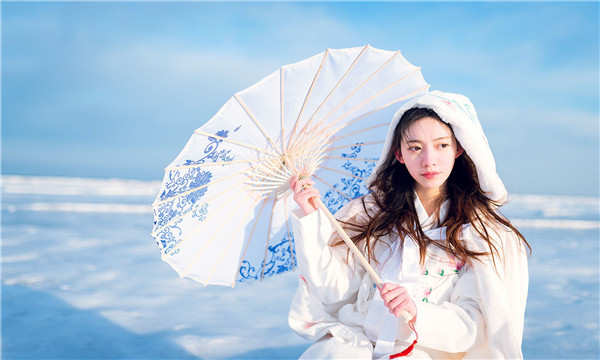 新兴试管代怀生子多少钱一个？助孕之路的费用分析与方案选择